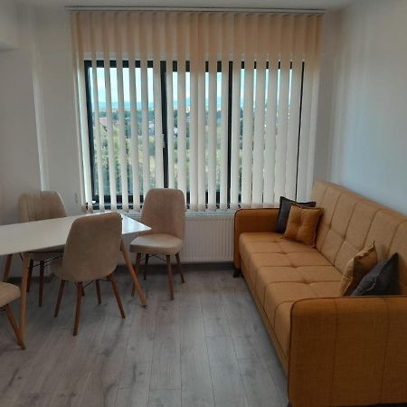 Apartament 3 Camere, Targu Neamt Et4 Buitenkant foto