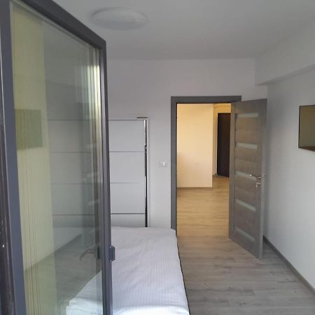 Apartament 3 Camere, Targu Neamt Et4 Buitenkant foto