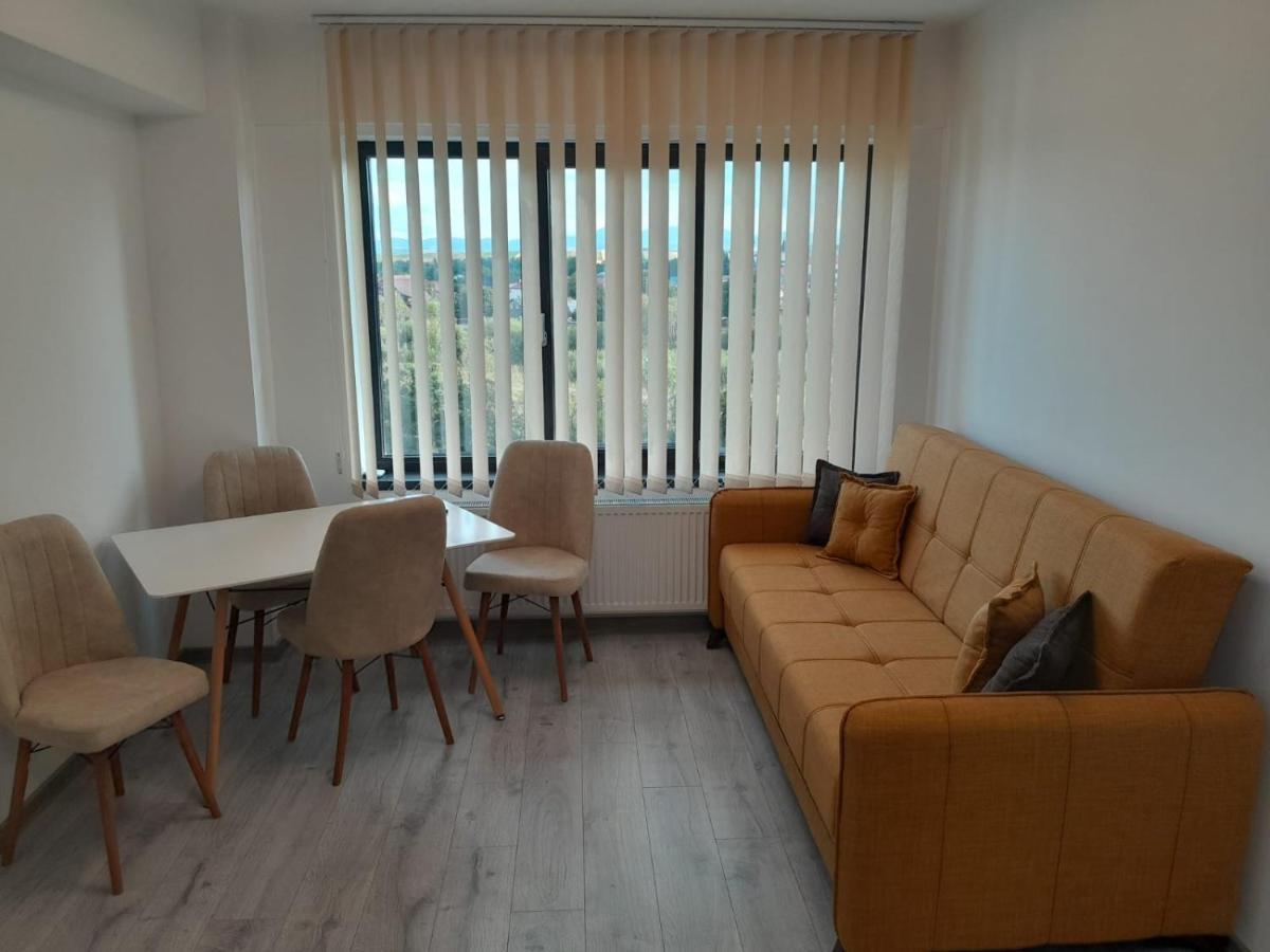 Apartament 3 Camere, Targu Neamt Et4 Buitenkant foto