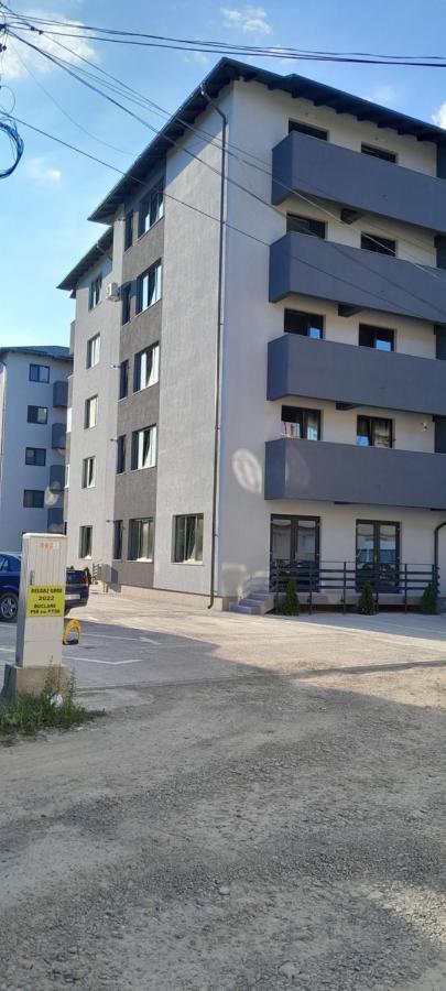 Apartament 3 Camere, Targu Neamt Et4 Buitenkant foto